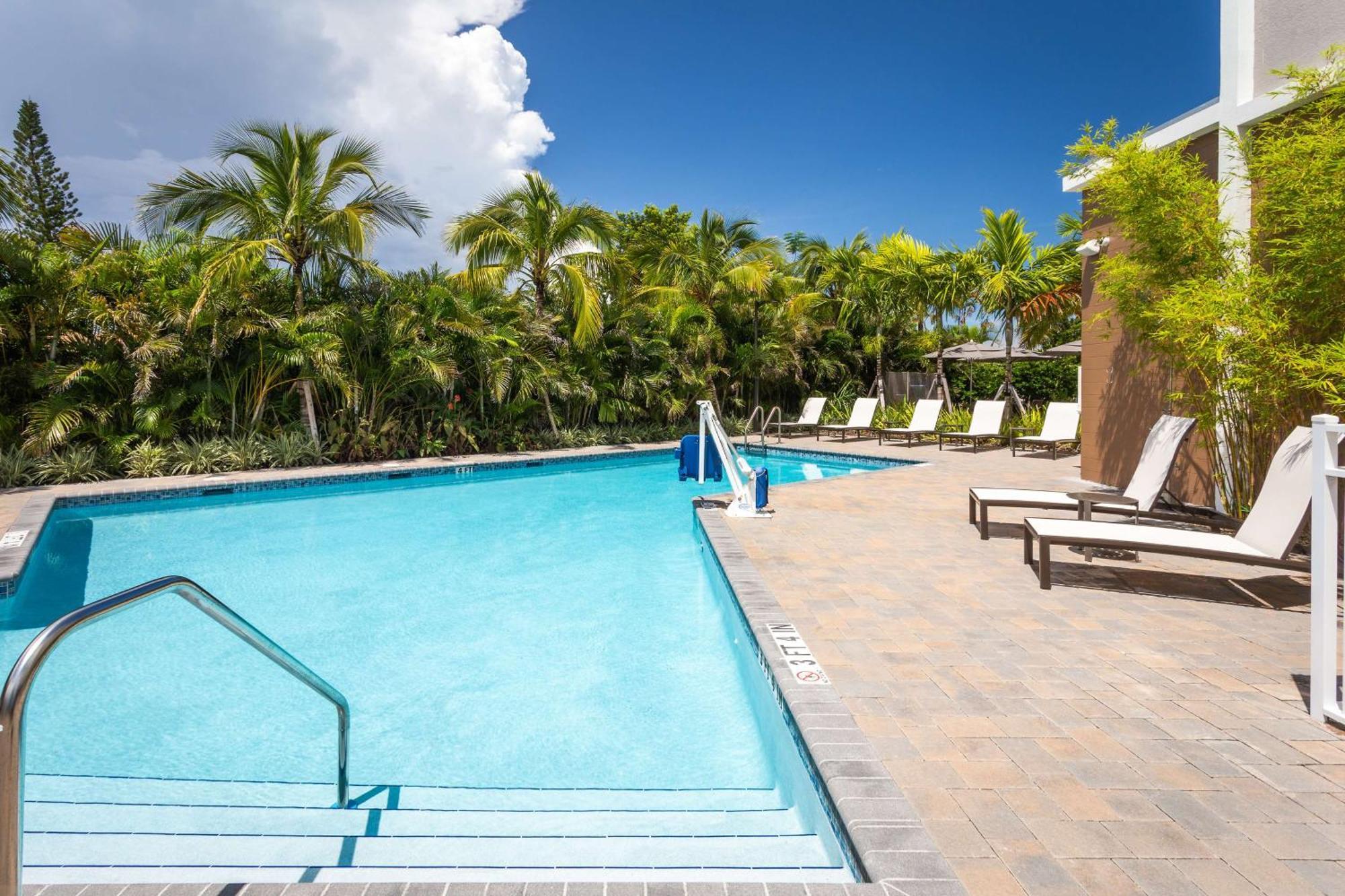 Hilton Garden Inn Homestead Exterior foto